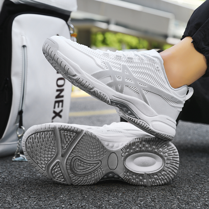 New badminton shoes beef tendo - Table Tennis Venue ulasan dan harga
